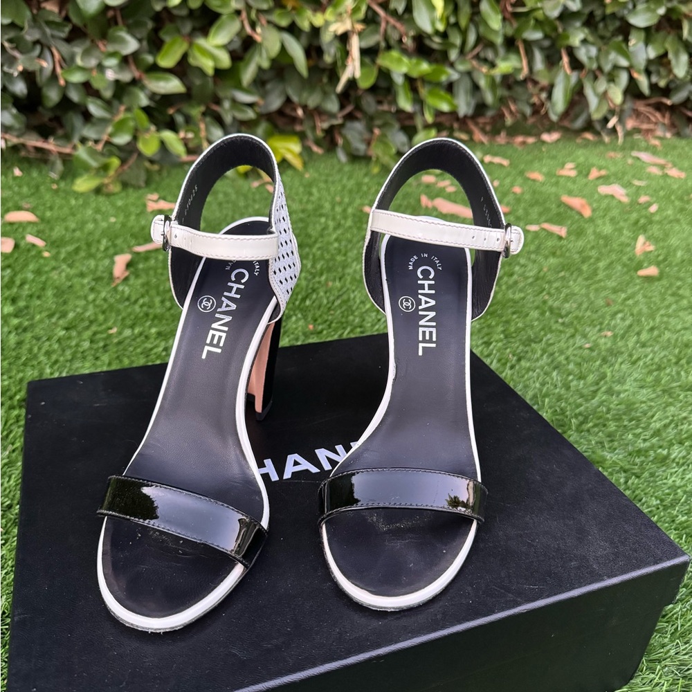 CHANEL Black and White Heeled Sandals